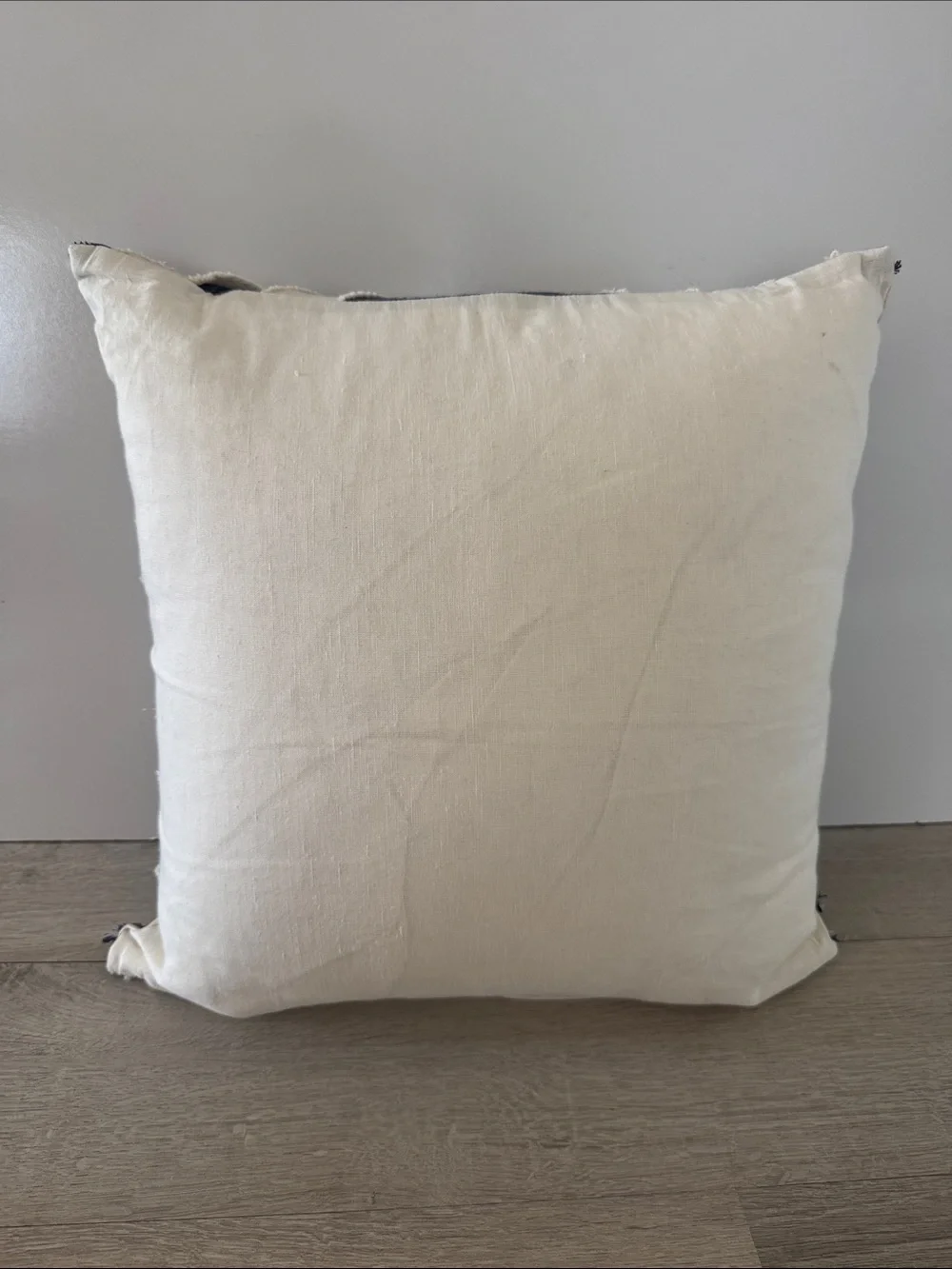 LOLOI Pillow 18x18 Denim Chevron Accent Navy Blue Linen Cotton With Insert